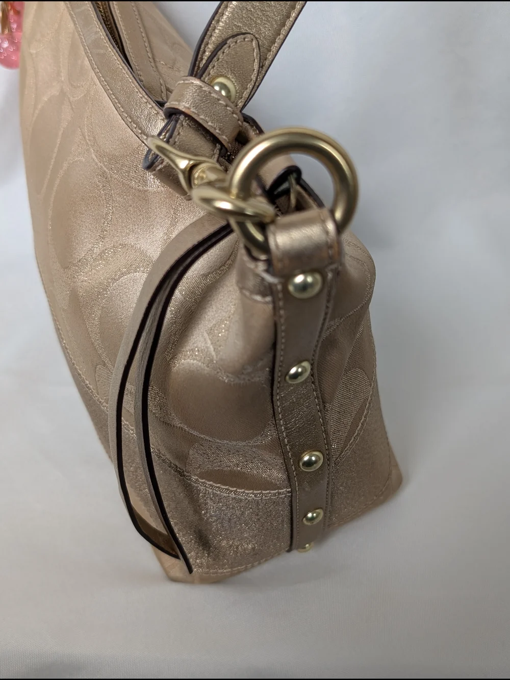 Coach #12909 - Gold Signature "C" Studded Lurex shoulder bag Y2K - Picture 3 of 10